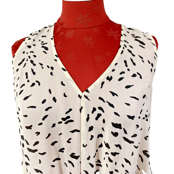 Chelsea28 Size M Sleeveless Blouse Top Faux Tie Waist Cream Black Animal Print - Picture 2 of 9